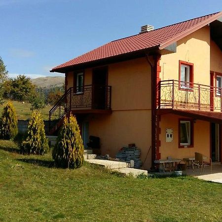 Holiday Home Zavicaj Pluzine Bagian luar foto